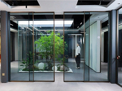 Раздвижная перегородка из 4 створок